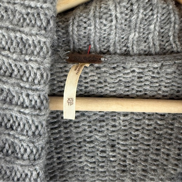 Free People Fair Isle Split Neck Sweater Gray Size XS - Picture 12 of 12